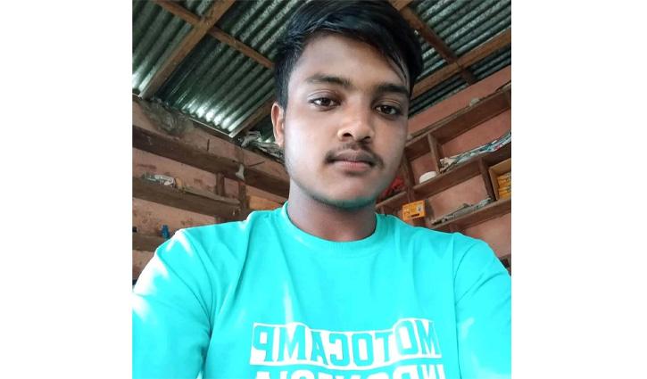 নদীতে নিখোঁজের ২৪ ঘণ্টা পর কিশোর বকুলের মরদেহ উদ্ধার - Chief TV