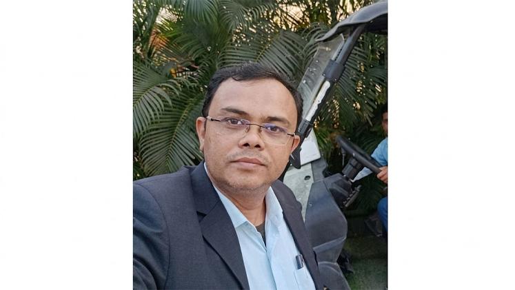 খাদ্য গুদাম কর্মকর্তার বিরুদ্ধে ঘুষ নেওয়ার অভিযোগ কৃষকের - Chief TV