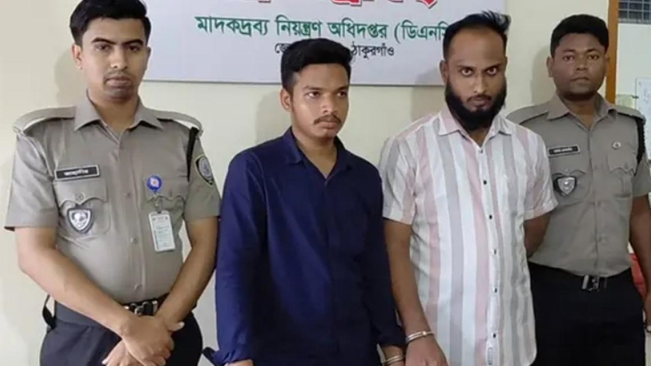 ১৫ লাখ টাকার ইয়াবাসহ গ্রেপ্তার দুই ব্যবসায়ী - Chief TV