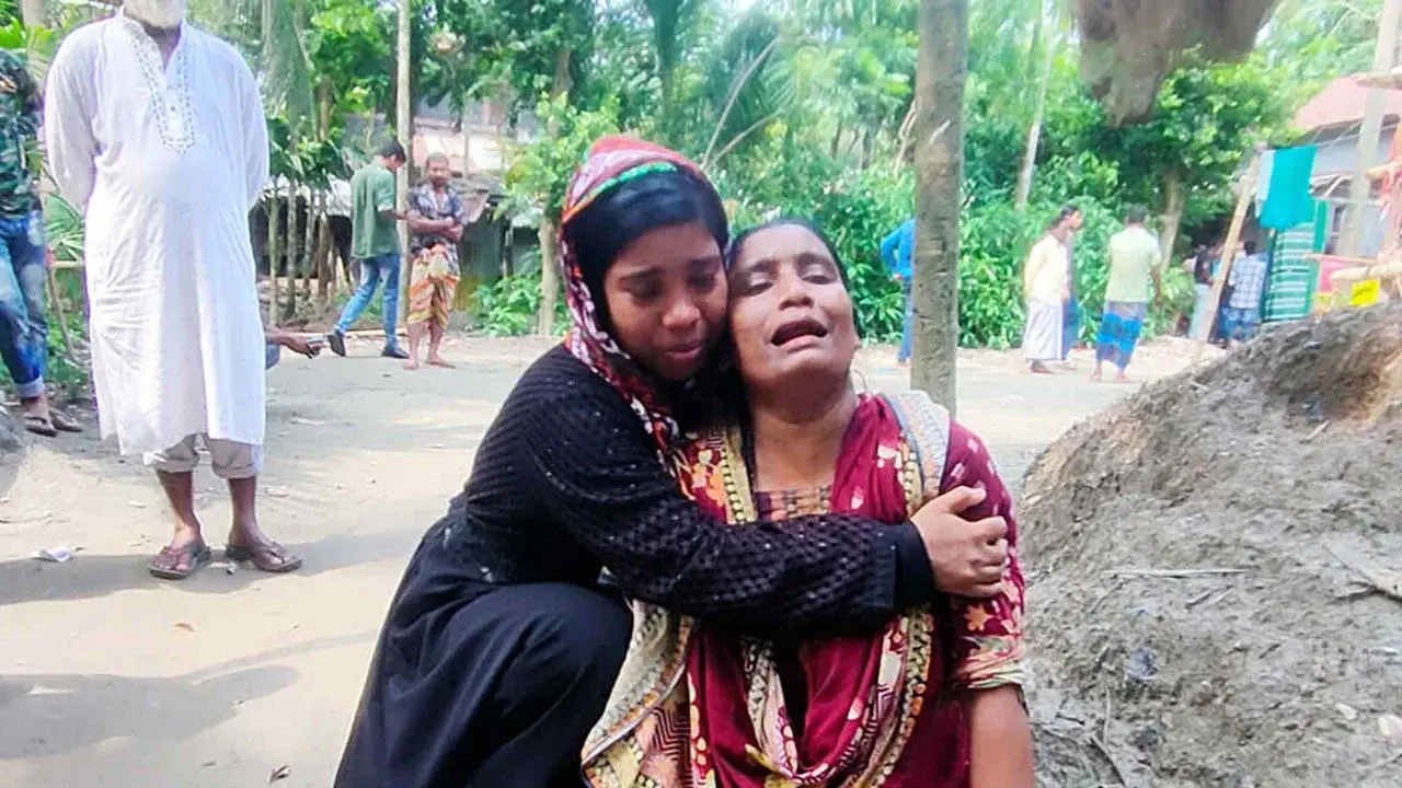 ভাণ্ডারিয়ায় যুবকের লাশ উদ্ধার: হত্যা নাকি আত্মহত্যা? - Chief TV