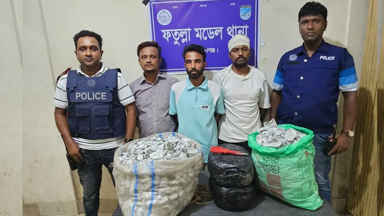 নারায়ণগঞ্জে মাদকবিরোধী অভিযানে গোলাগুলি, ৫ পুলিশসহ আহত  - Chief TV