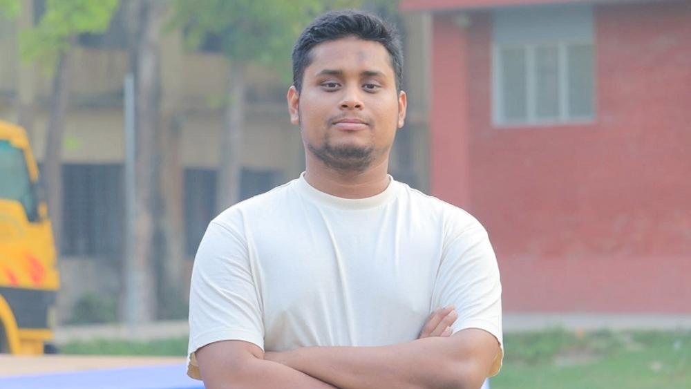 হাসনাত আবদুল্লাহর নির্বাচনী ব্যানারে আগুন, তদন্তে প্রশাসন - Chief TV