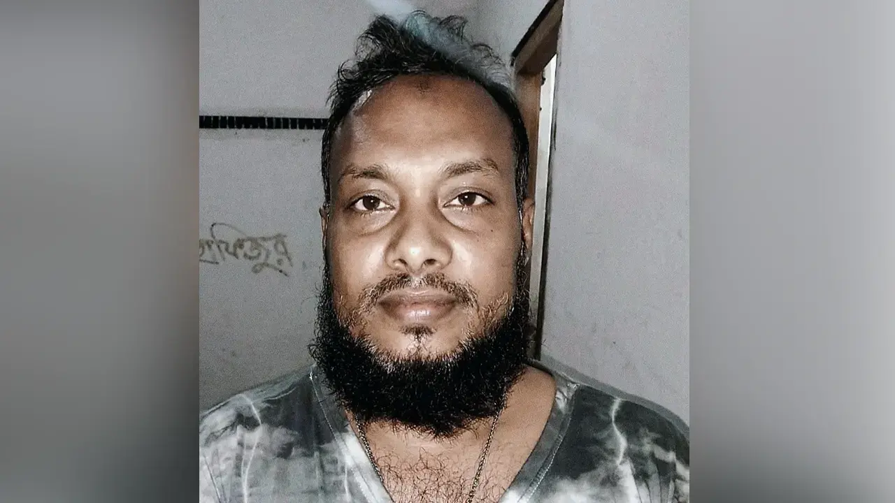 বগুড়ায় যুবদল নেতার ওপর ককটেল হামলা: জাহাঙ্গীর গ্রেপ্তার - Chief TV