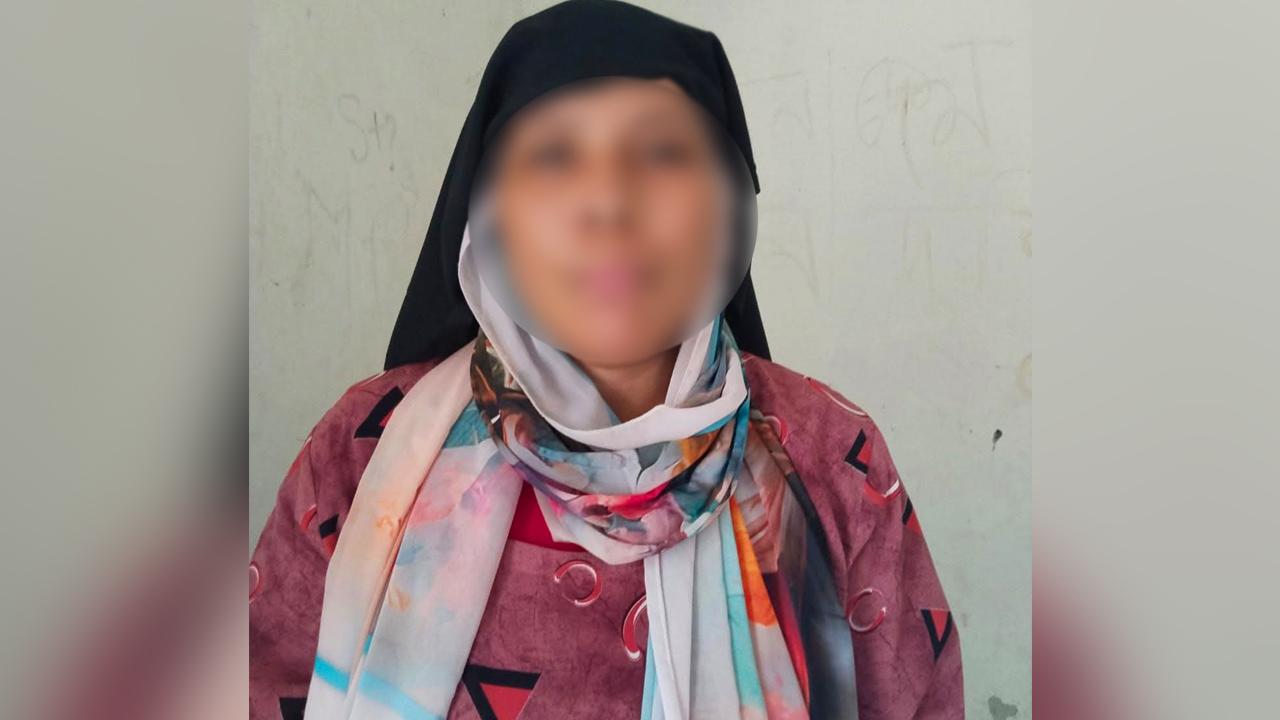 মাদকসহ হানিট্র্যাপ চক্রের মূলহোতা ‘লেডি ডন’ আটক - Chief TV