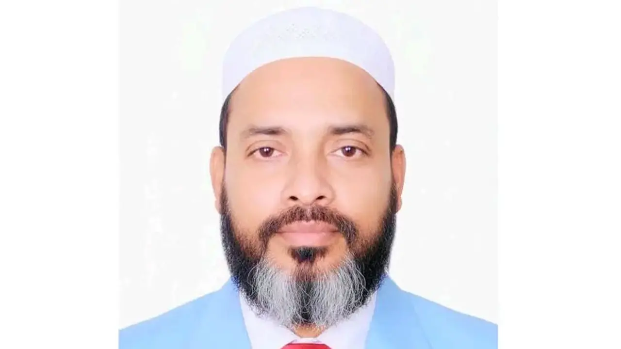 জুলাই শহীদের অনুদানের টাকায় দ্বিতীয় বিয়ে করলেন বাবা - Chief TV