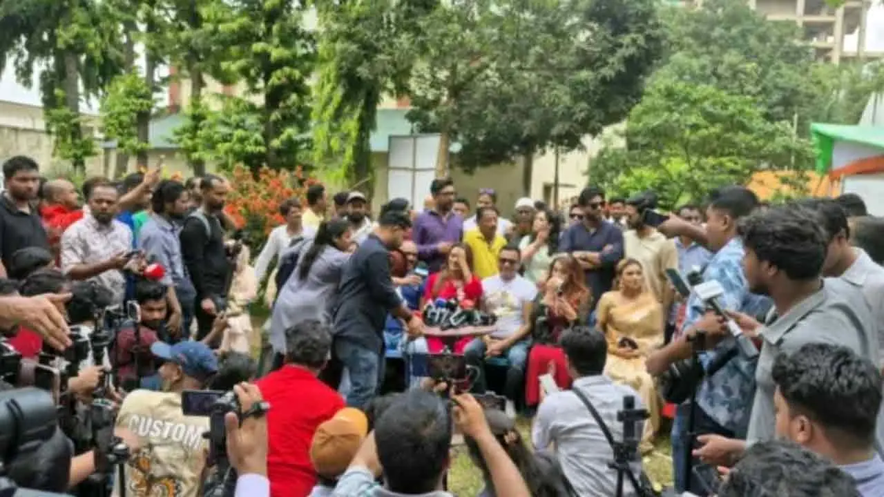 শিল্পী সমিতির নির্বাচন চলছে, তারকারা কে কোন পদে লড়ছেন - Chief TV