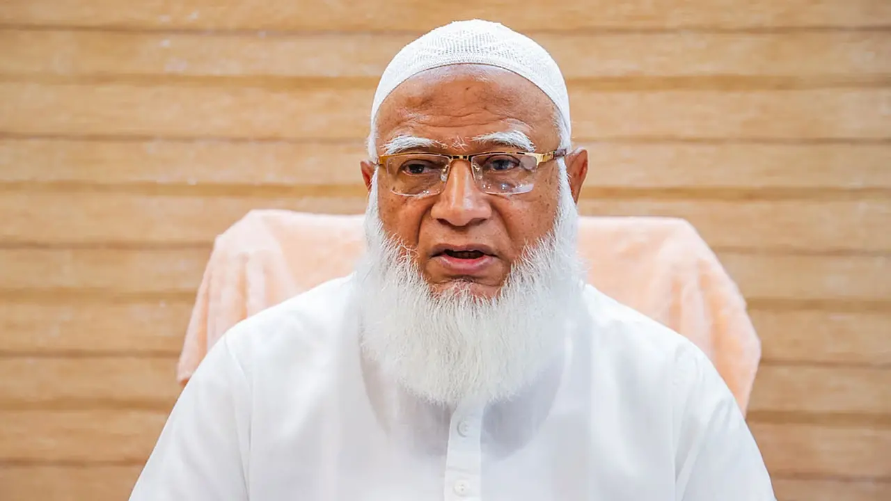মক্কায় হামলা কোনোভাবেই গ্রহণযোগ্য নয়: জামায়াত আমির - Chief TV