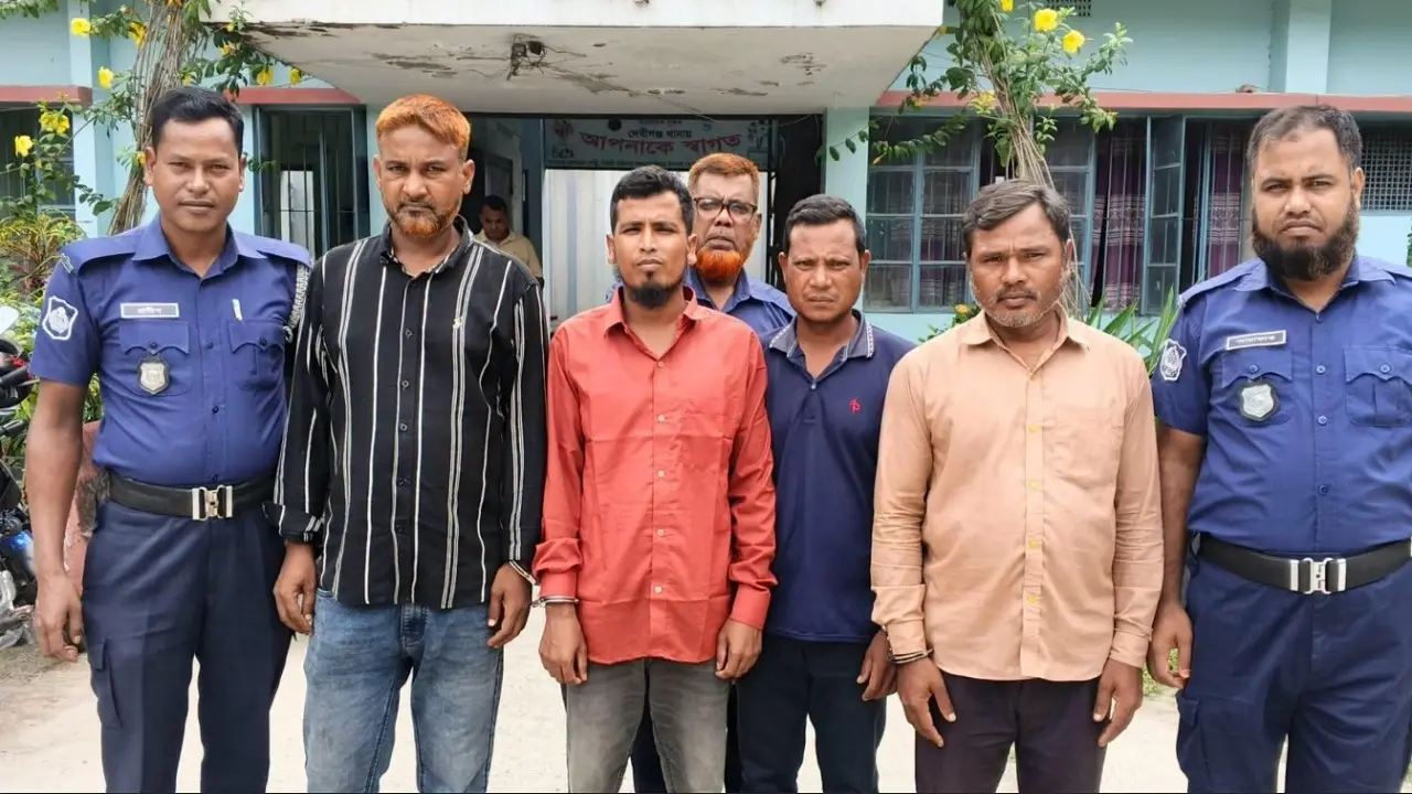 পঞ্চগড়ে কর্মসূচিতে যাওয়ার পথে যুবলীগ নেতাসহ আটক ৪ - Chief TV