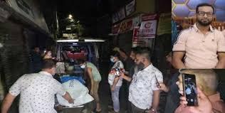 ঢাকায় বন্ধুর বাসার পাশে মাটি খুঁড়ে মিলল ব্যবসায়ীর মরদেহ - Chief TV