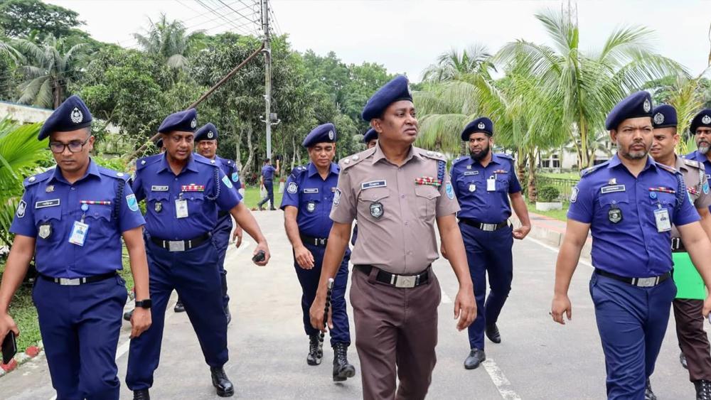 কিশোরগঞ্জ জেলা পুলিশের মাস্টার প্যারেড অনুষ্ঠিত - Chief TV
