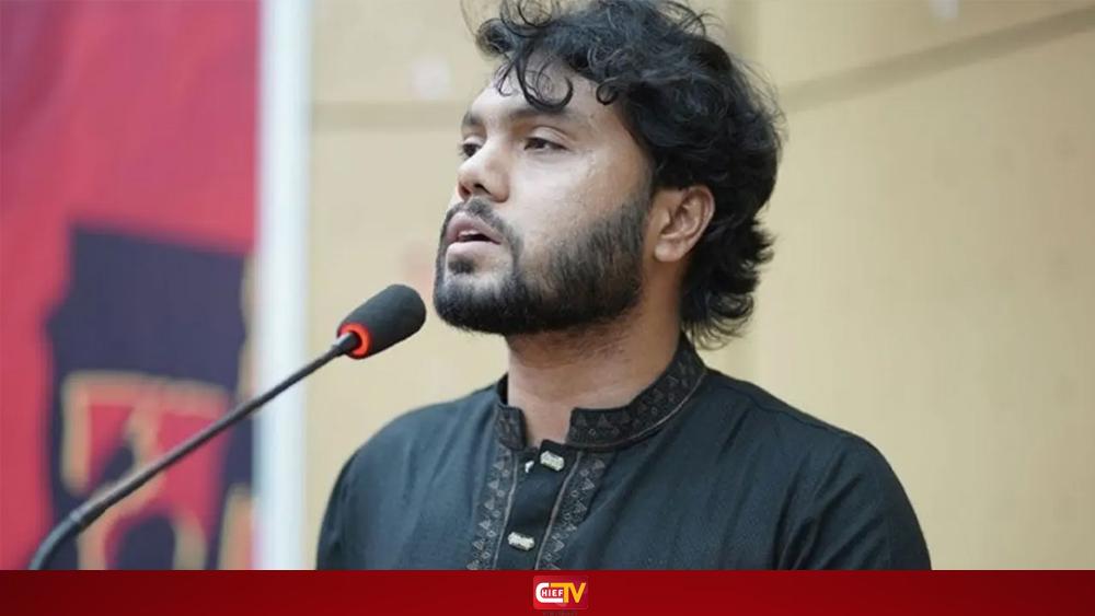 ঢাকায় পৌঁছেছে হাদিকে নিতে আসা এয়ার অ্যাম্বুলেন্স - Chief TV