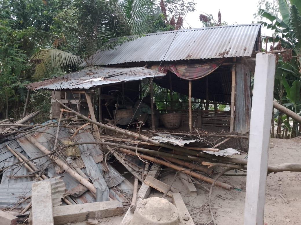 ধুনটে প্রতিপক্ষের হামলায় বসতবাড়ি ভাঙচুর, মহিলাসহ আহত ৫- Chief TV