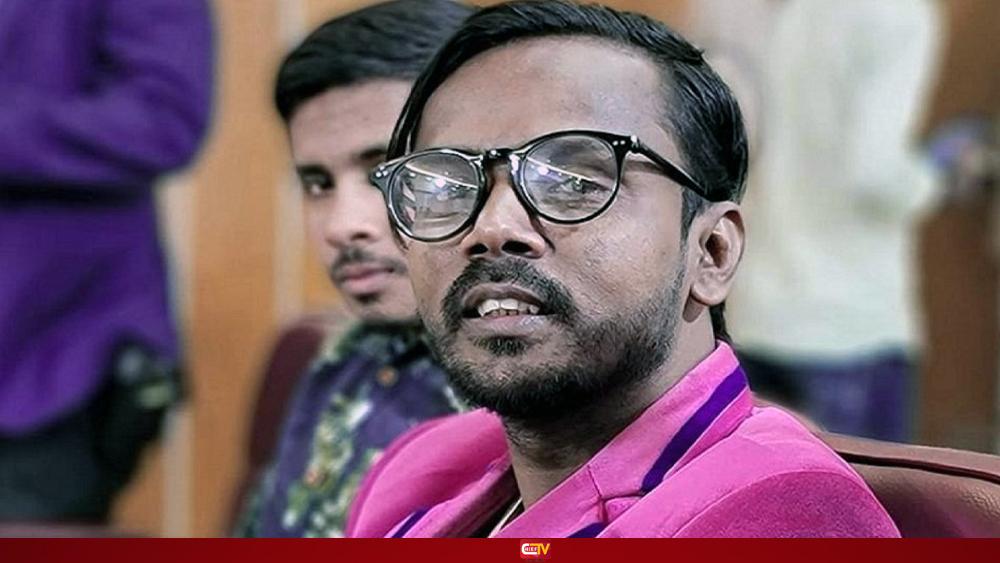তালাকের পর নারীদের নজরে হিরো আলম, মেসেঞ্জারে বিয়ের প্রস্তাবের বন্যা - Chief TV
