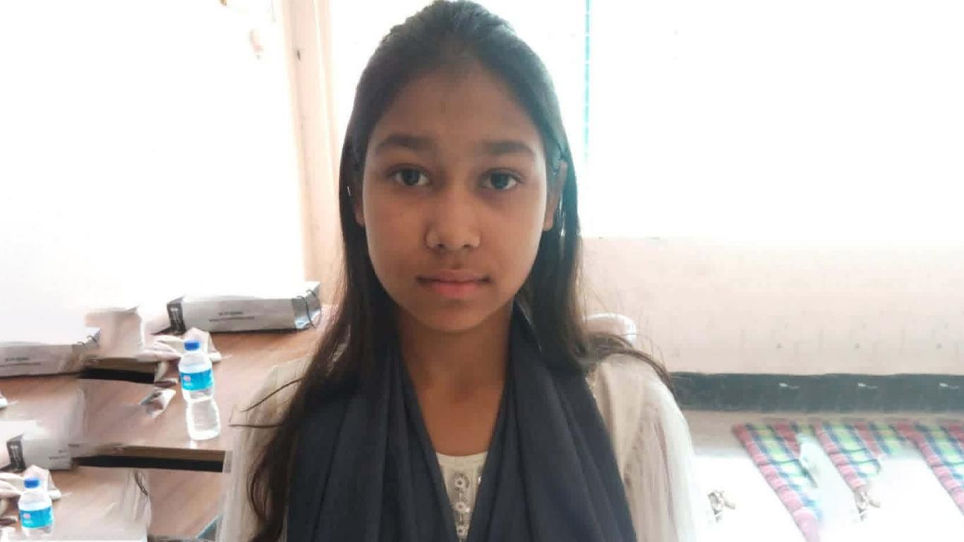 ফুলবাড়ীতে ৫ম শ্রেণির শিশুশিক্ষার্থীর ব্যাগে ২ কেজি গাঁজা, সৎ ভাইসহ আটক ২ - Chief TV