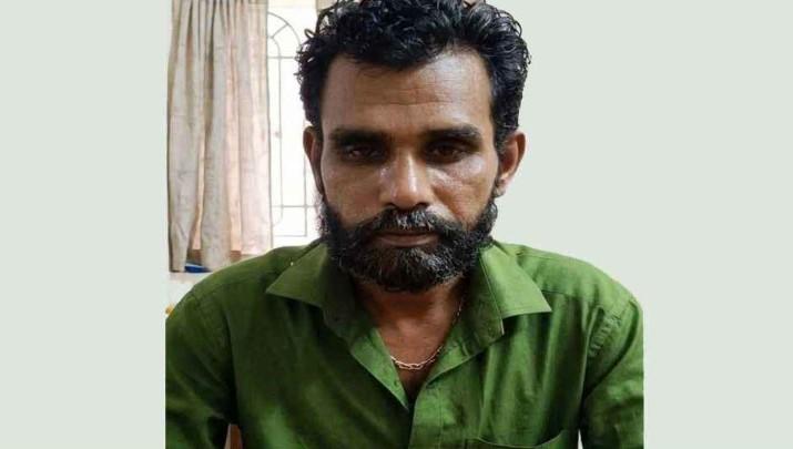 রাস্তা থেকে ধরে নিয়ে প্রতিবন্ধী বৃদ্ধাকে ধর্ষণ, ‘ভণ্ড’ সাধু গ্রেপ্তার - Chief TV