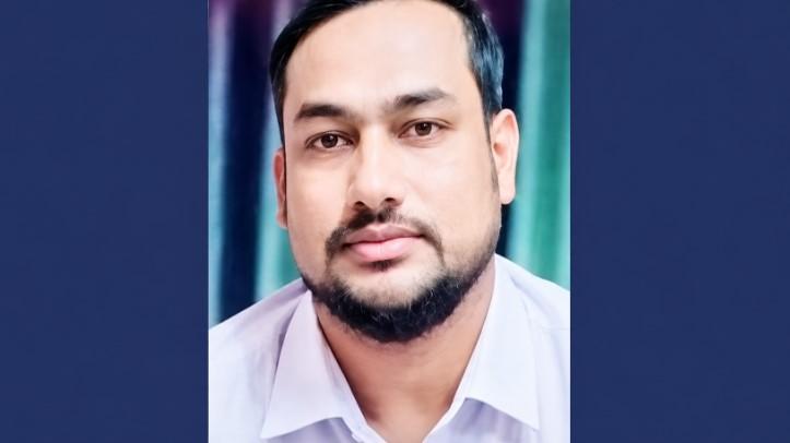 গভীর রাতে গৃহবধূর ঘরে জামায়াত নেতা, শ্বশুরের চিৎকারে ধরা - Chief TV