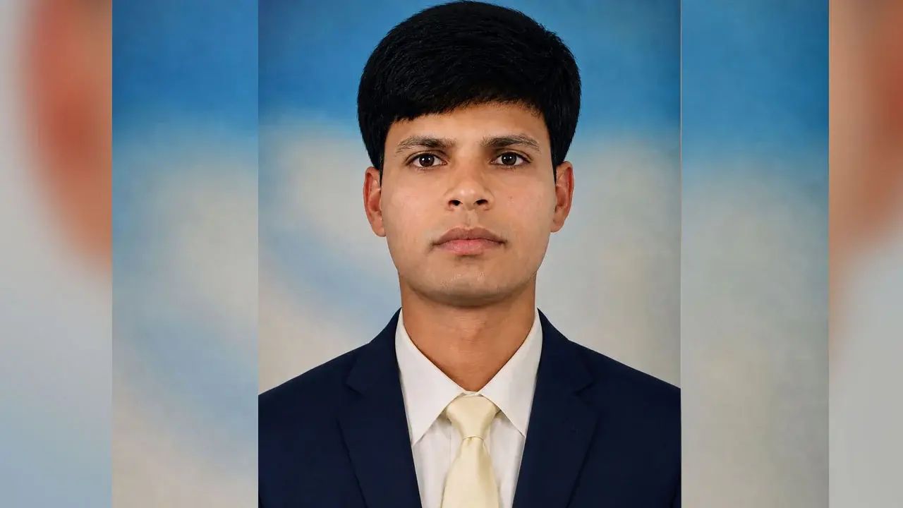 সাঁথিয়ায় ধর্ষণচেষ্টা মামলা: বহিষ্কৃত যুবদল নেতা গ্রেপ্তার - Chief TV