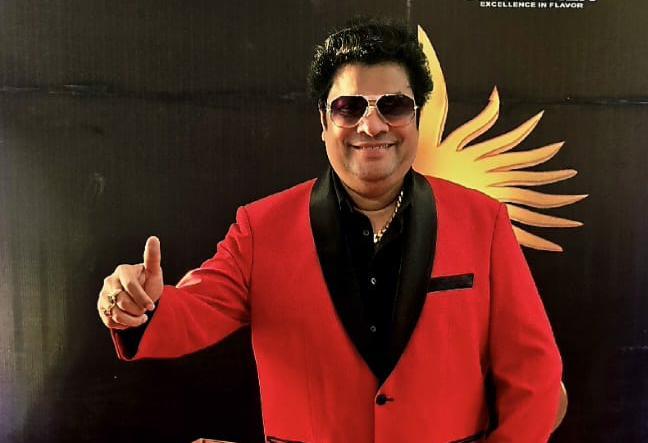 শ্রোতাদের হৃদয়ে আলাদা জায়গা করে নেওয়া ‘রবি চৌধুরী ও তার বন্ধুরা’ - Chief TV