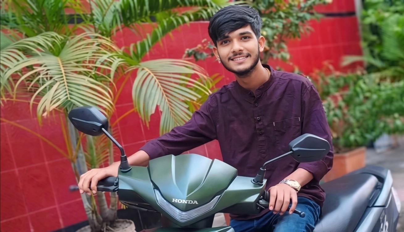 লাইভে এসে তরুণের আত্মহত্যা, নেপথ্যে পারিবারিক কলহ! - Chief TV