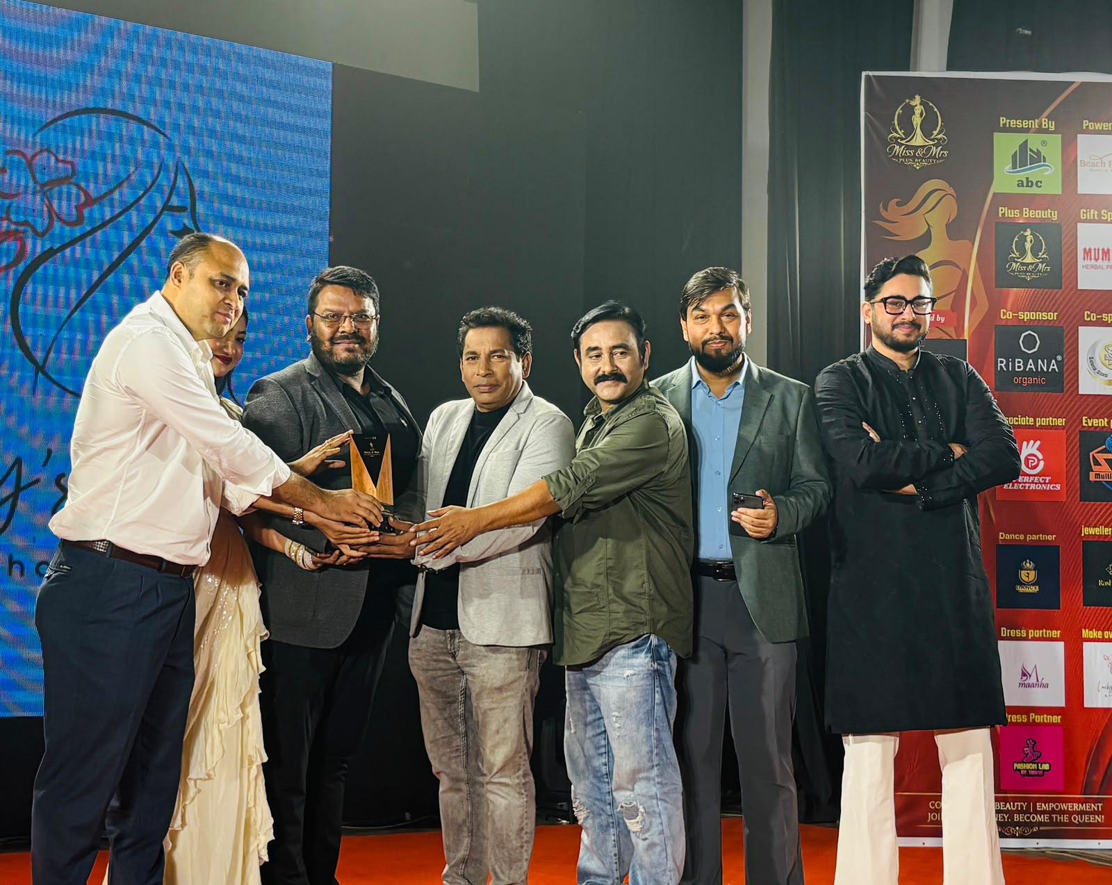 লাইফস্টাইল উন্নয়নে স্বীকৃতি পেল পারফেক্ট ইলেকট্রনিক্স-chief tv